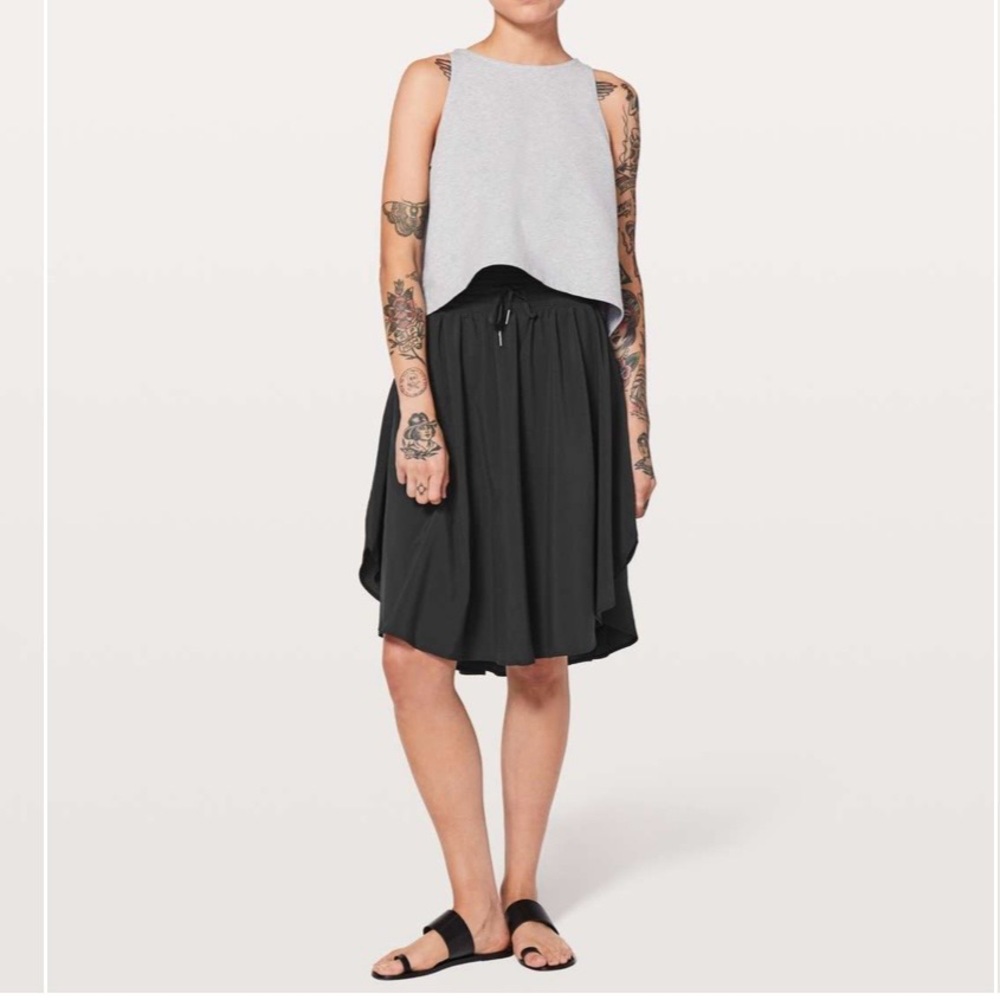 Lululemon athletica Black Asymmetrical Skirt The Everyday Skirt 6 - Picture 3 of 9